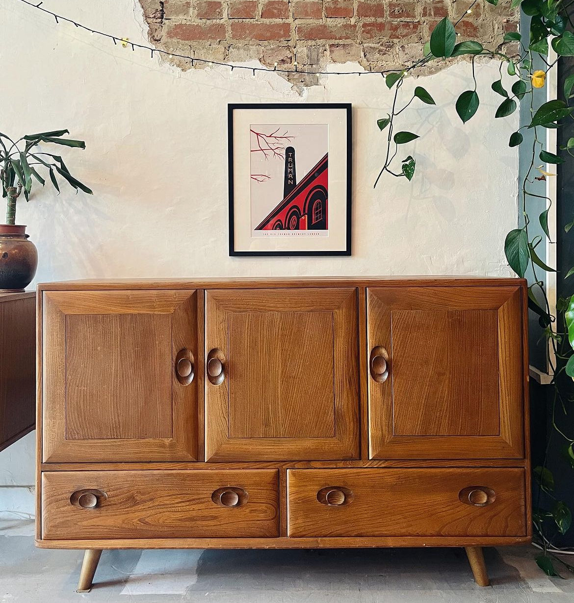 Mid century modern furniture shop manufacturers