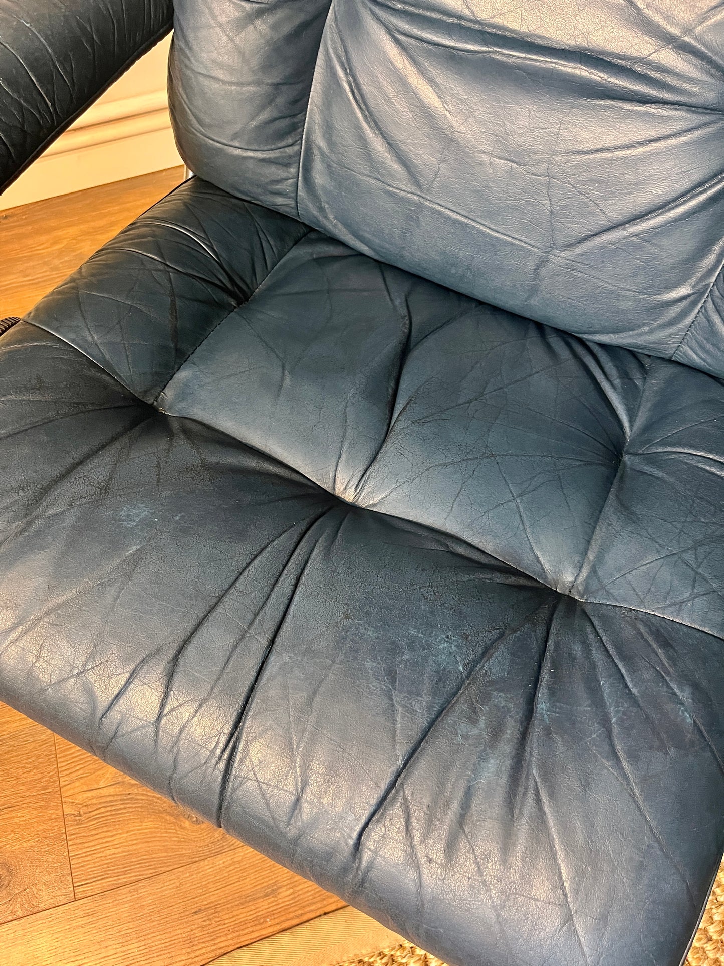 Erkones Stressless 1970s Leather Armchair & Foot Rest