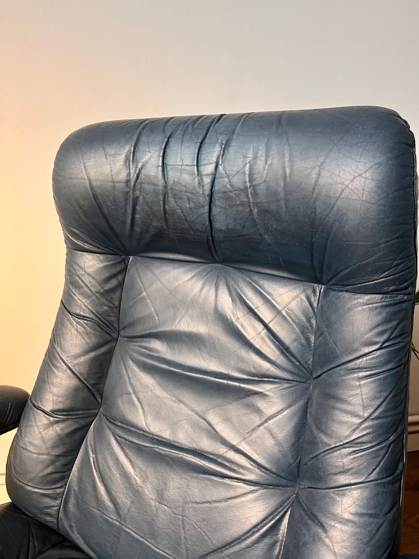 Erkones Stressless 1970s Leather Armchair & Foot Rest